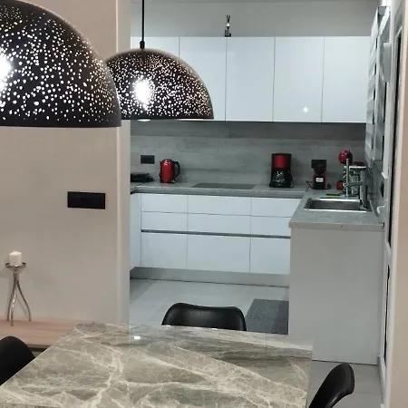 Kallia Sea Breeze - 3 Bedroom شقة