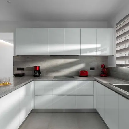 Kallia Sea Breeze - 3 Bedroom Apartament Rhodes City