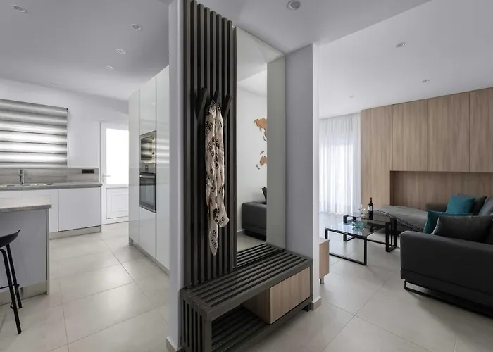 Daire Kallia Sea Breeze - 3 Bedroom Rhodes City